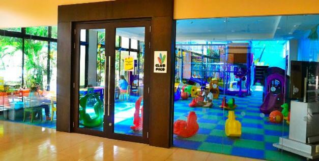 Pico De Loro Resort Condotel Насугбу Екстериор снимка