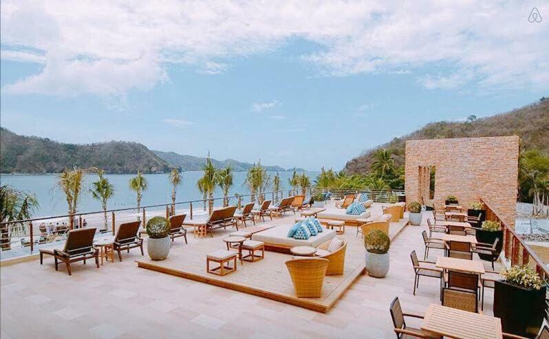Pico De Loro Resort Condotel Насугбу Екстериор снимка